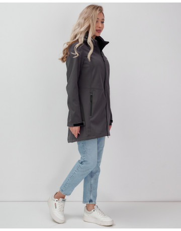 Женская парка для активных прогулок.