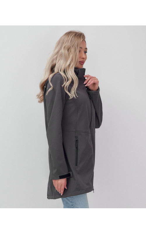 Женская парка для активных прогулок.