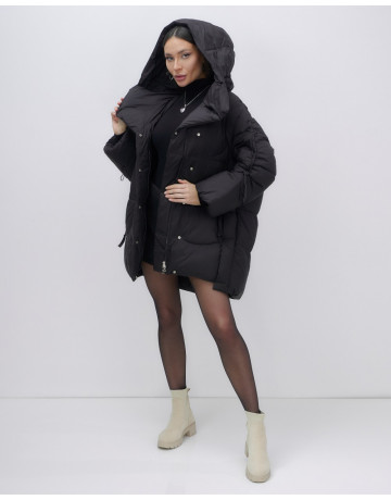 Зимняя женская куртка с капюшоном для холодной погоды.