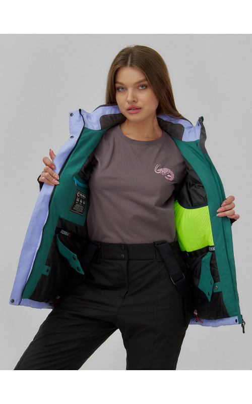 Женская горнолыжная куртка со съёмным капюшоном.