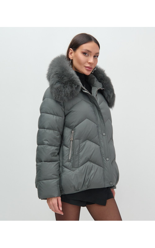 Пуховик для городской леди с мехом песца, защита от влаги и ветра