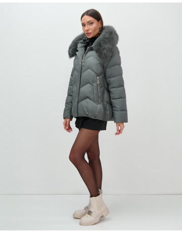 Пуховик для городской леди с мехом песца, защита от влаги и ветра