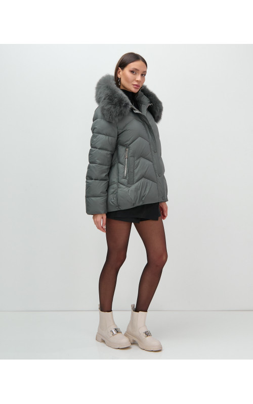 Пуховик для городской леди с мехом песца, защита от влаги и ветра