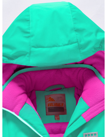 Горнолыжный костюм для девочек зимний.