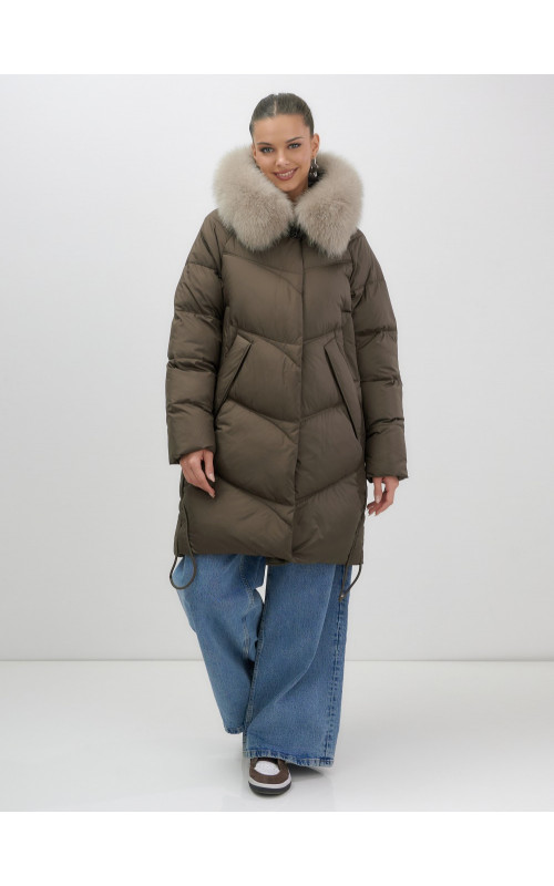 Длинный зимний пуховик премиум-класса с мехом песца