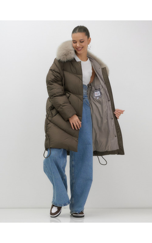 Длинный зимний пуховик премиум-класса с мехом песца