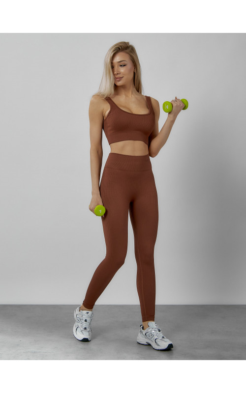 Женский спортивный костюм для фитнеса.