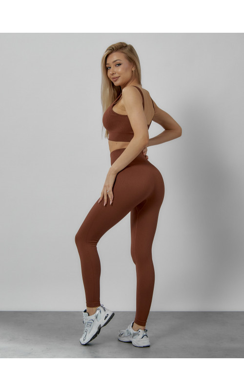 Женский спортивный костюм для фитнеса.