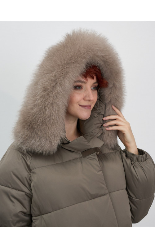 Пуховик с мехом песца, элегантный и стильный, для женщин.