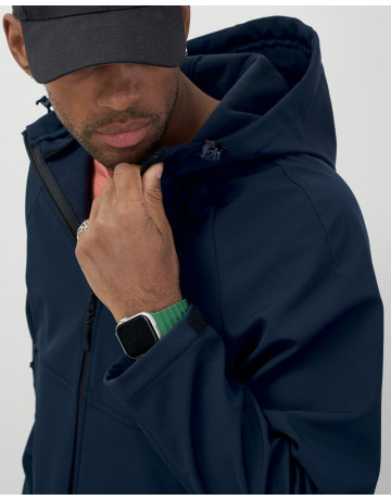 Спортивная ветровка с капюшоном для активных мужчин