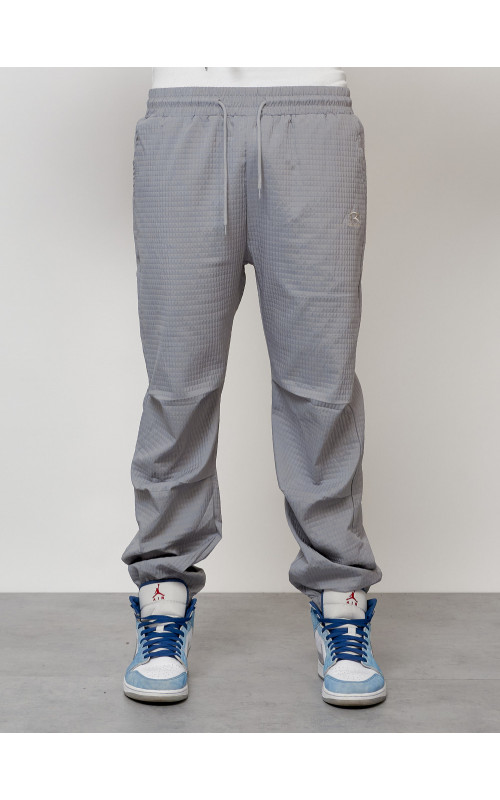 Мужской молодёжный костюм для активного отдыха и повседневной носки