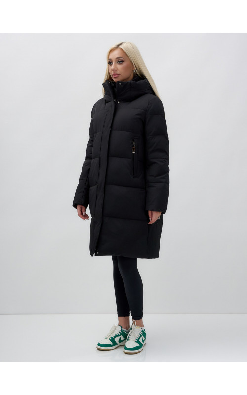 Тёплый женский пуховик до колена с капюшоном.