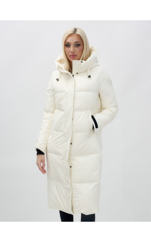 Длинный зимний пуховик с капюшоном для женщин.