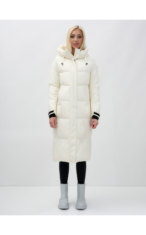 Длинный зимний пуховик с капюшоном для женщин.