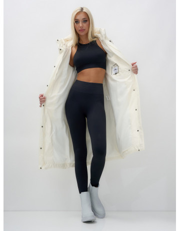 Длинный зимний пуховик с капюшоном для женщин.