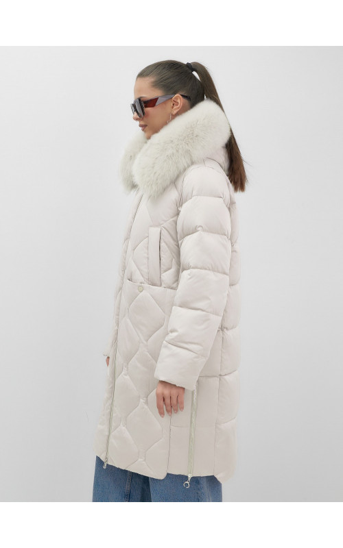 Длинный зимний пуховик с мехом песца.