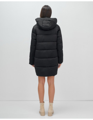 Женская зимняя куртка с капюшоном для холодной погоды.