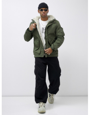 Мужская зимняя парка: комфорт и защита в холода