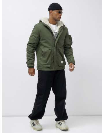 Мужская зимняя парка: комфорт и защита в холода