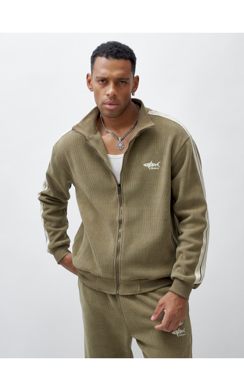 Мужской спортивный утеплённый костюм с начёсом для активного отдыха.