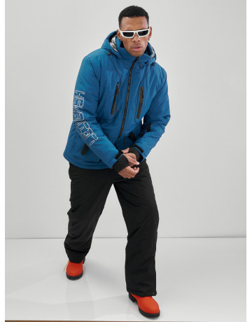 Мужской горнолыжный костюм: куртка и полукомбинезон для зимних активностей.