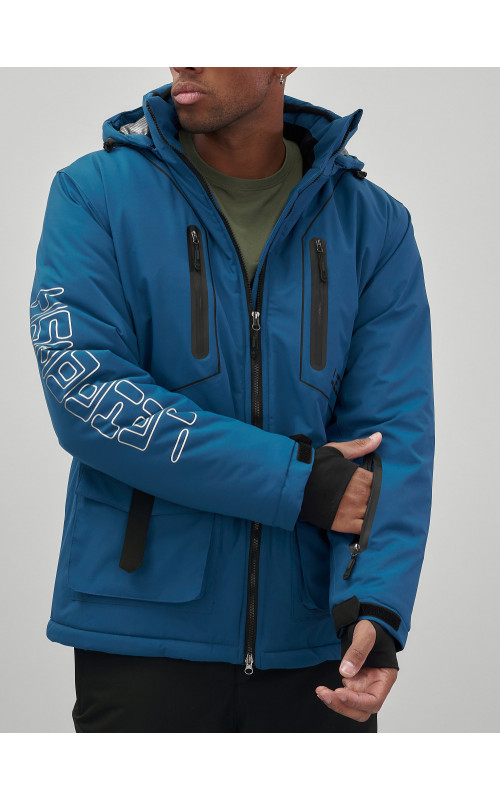 Мужской горнолыжный костюм: куртка и полукомбинезон для зимних активностей.