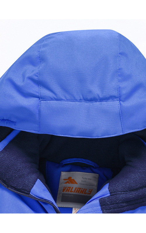 Горнолыжный костюм для мальчика.