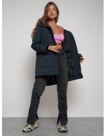 Женская зимняя парка для активного отдыха.