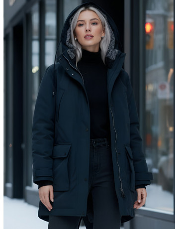 Женская зимняя парка для активного отдыха.