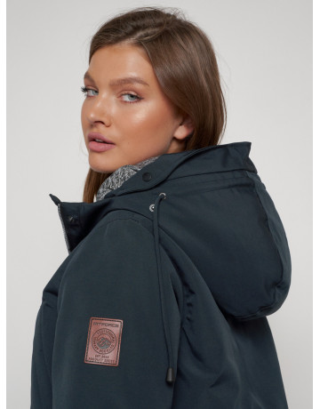 Женская зимняя парка для активного отдыха.