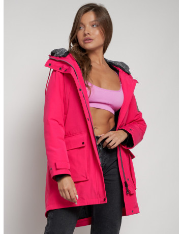 Женская зимняя парка для активного отдыха.
