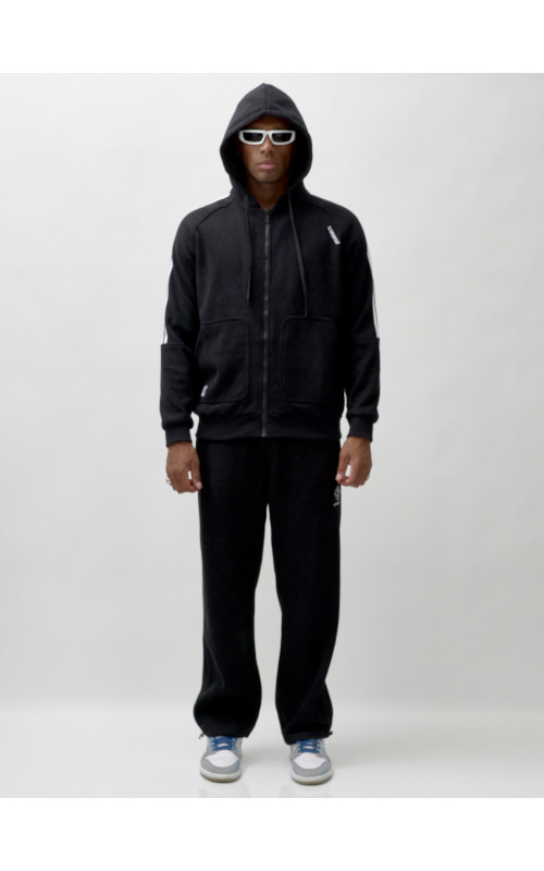 Утеплённый мужской спортивный костюм с начёсом для активных дней.