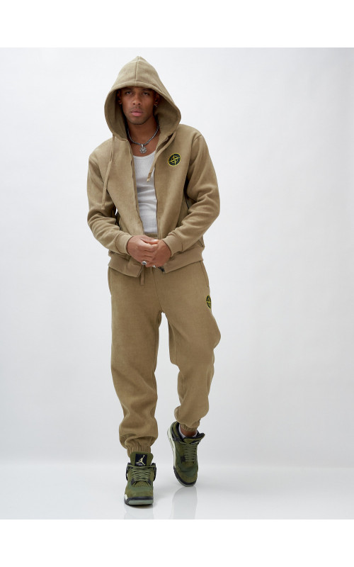 Утеплённый демисезонный костюм для мужчин.