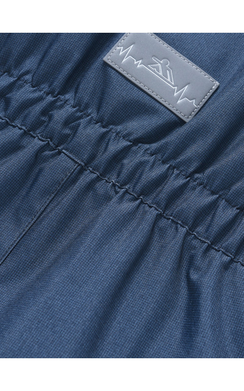 Зимний комбинезон для мальчика: тепло и комфорт в любую погоду