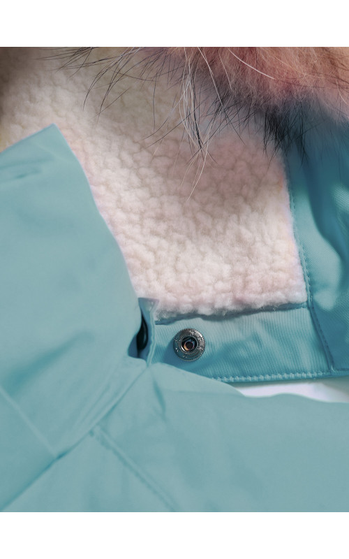 Парка для девочки зимняя для активного отдыха