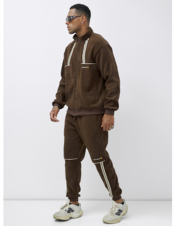 Мужской спортивный комплект: тепло и стиль для активных дней.