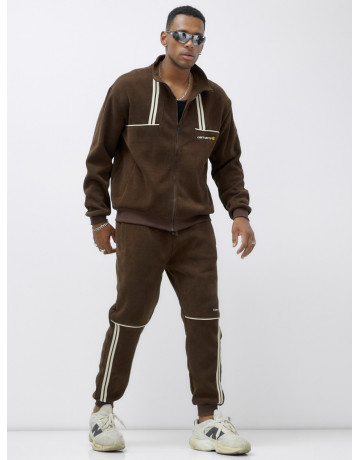 Мужской спортивный комплект: тепло и стиль для активных дней.