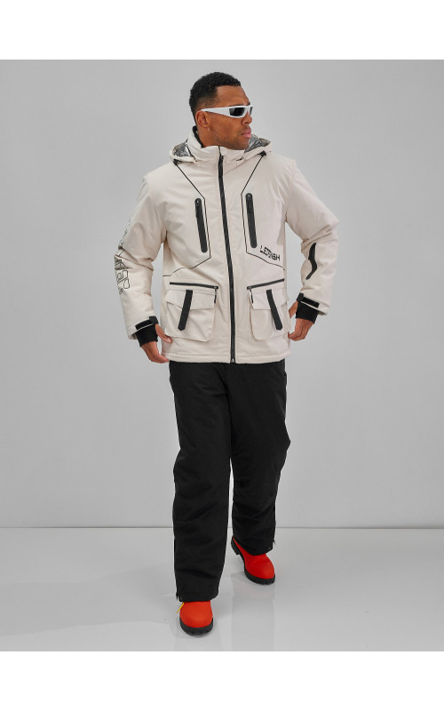 Мужской горнолыжный костюм: куртка и полукомбинезон для зимних активностей.