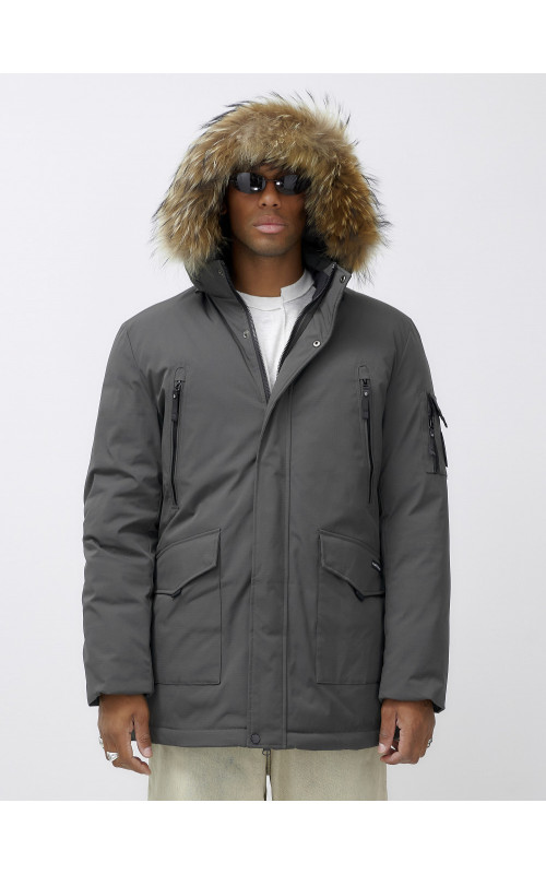 Мужская зимняя парка с мехом — защита и стиль для активного отдыха.