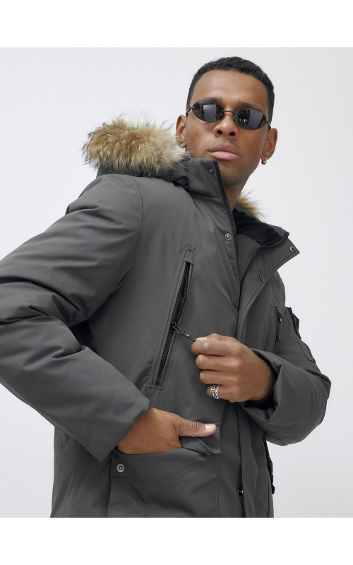 Мужская зимняя парка с мехом — защита и стиль для активного отдыха.