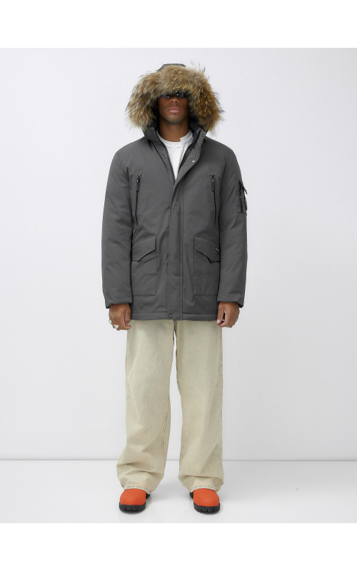 Мужская зимняя парка с мехом — защита и стиль для активного отдыха.