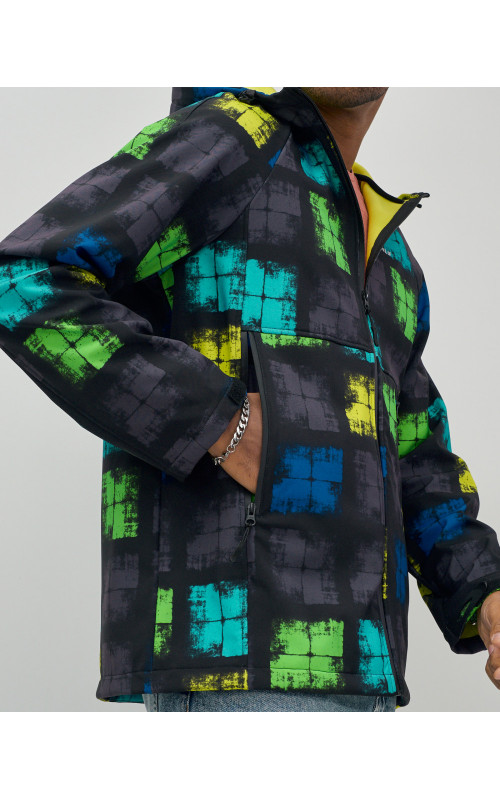 Спортивная ветровка с капюшоном для активного отдыха