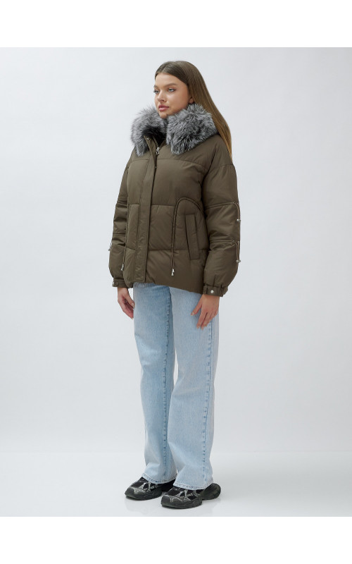 Женская зимняя куртка с мехом чернобурки.