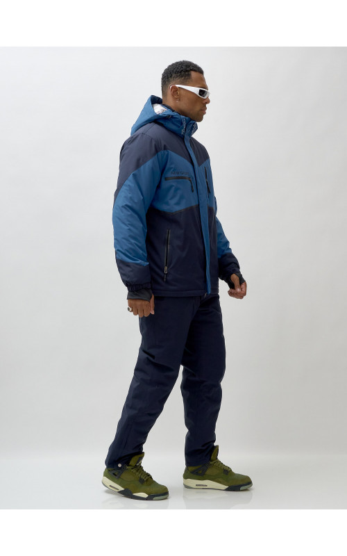 Зимний горнолыжный мужской костюм для активного отдыха.