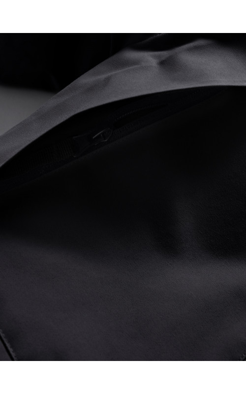 Зимняя парка для девочки-подростка с регулируемой посадкой.