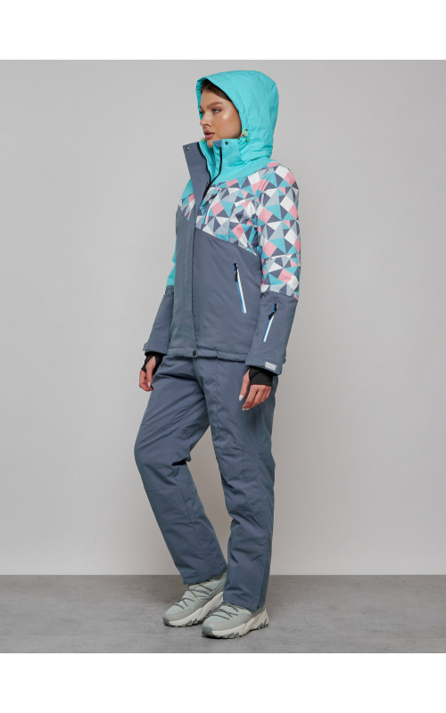 Зимний горнолыжный костюм для женщин.