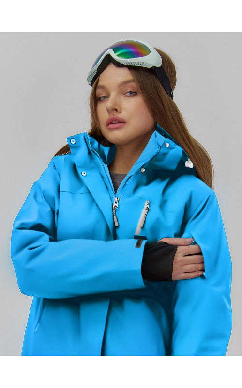 Женская горнолыжная куртка со съёмным капюшоном.