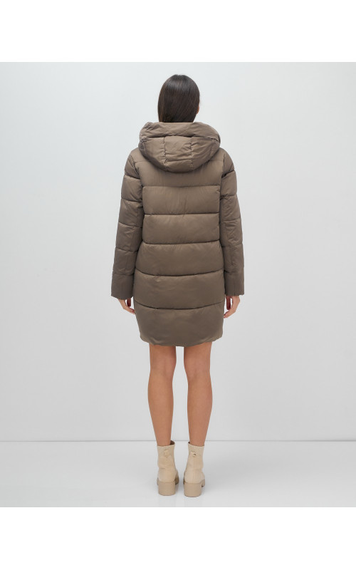 Тёплый женский пуховик с капюшоном для зимы