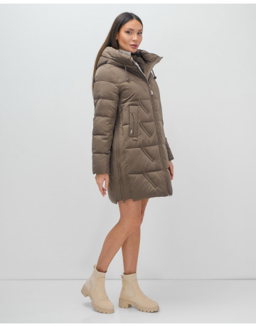 Тёплый женский пуховик с капюшоном для зимы