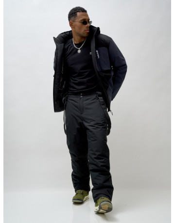 Мужской зимний горнолыжный костюм для активного отдыха.